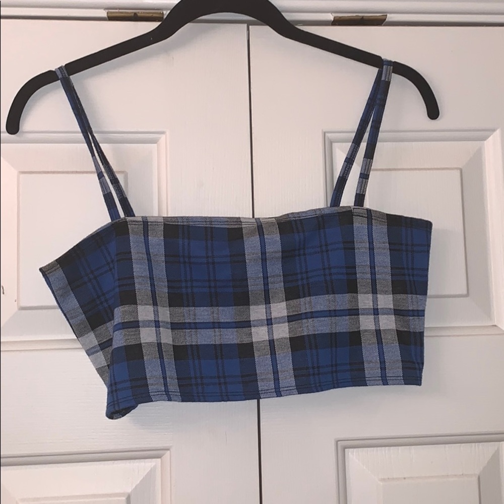 Dolls kill blue crop